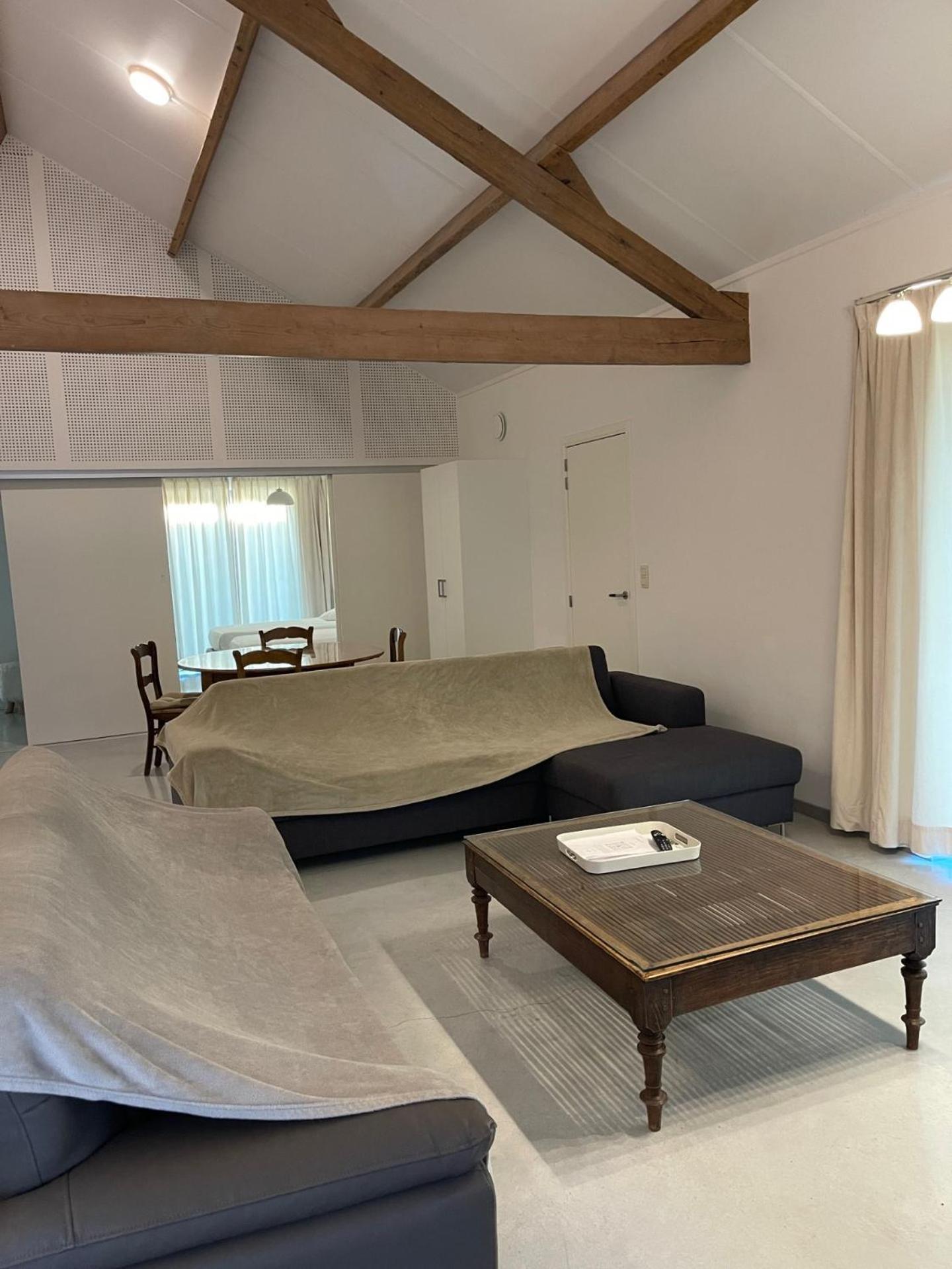 Landlord Bij Leuven Aparthotel Holsbeek Buitenkant foto